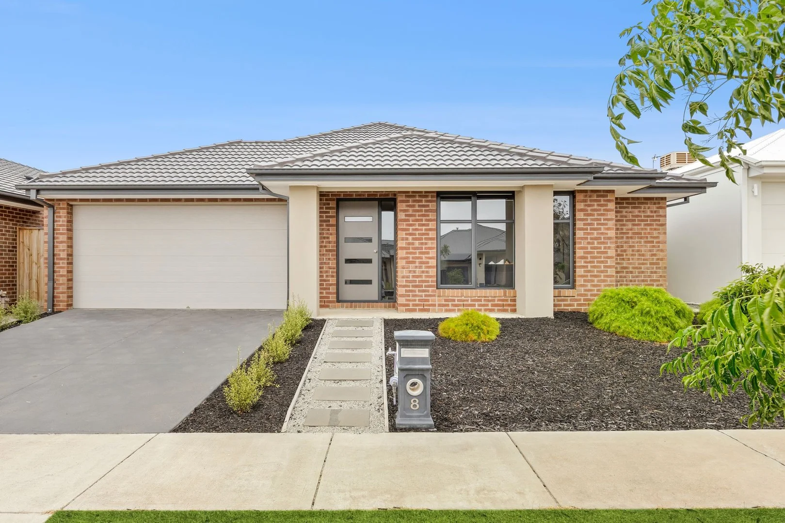 8 Pemberton Street, Mount Duneed VIC 3217
