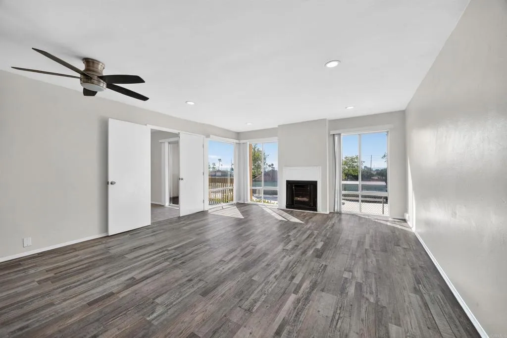 Additional image 41 of 1855 Diamond Street Unit 122, San Diego, CA 92109