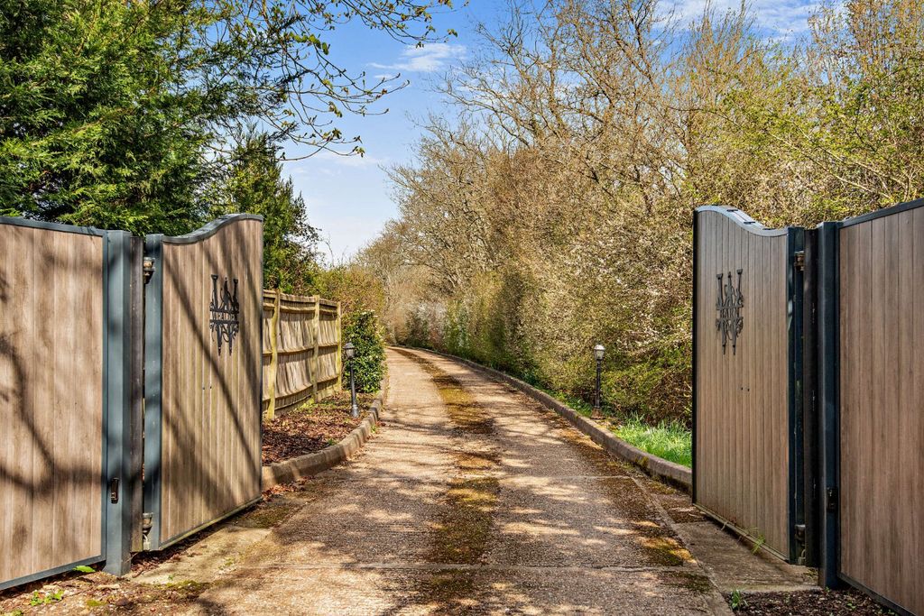 Additional image 28 of 9 bed detached house for saleCoopers Farm, Bolney Road, Horsham, West Sussex RH13
