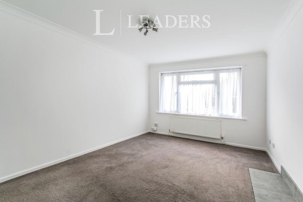 Symes Road, BH15 photo 4