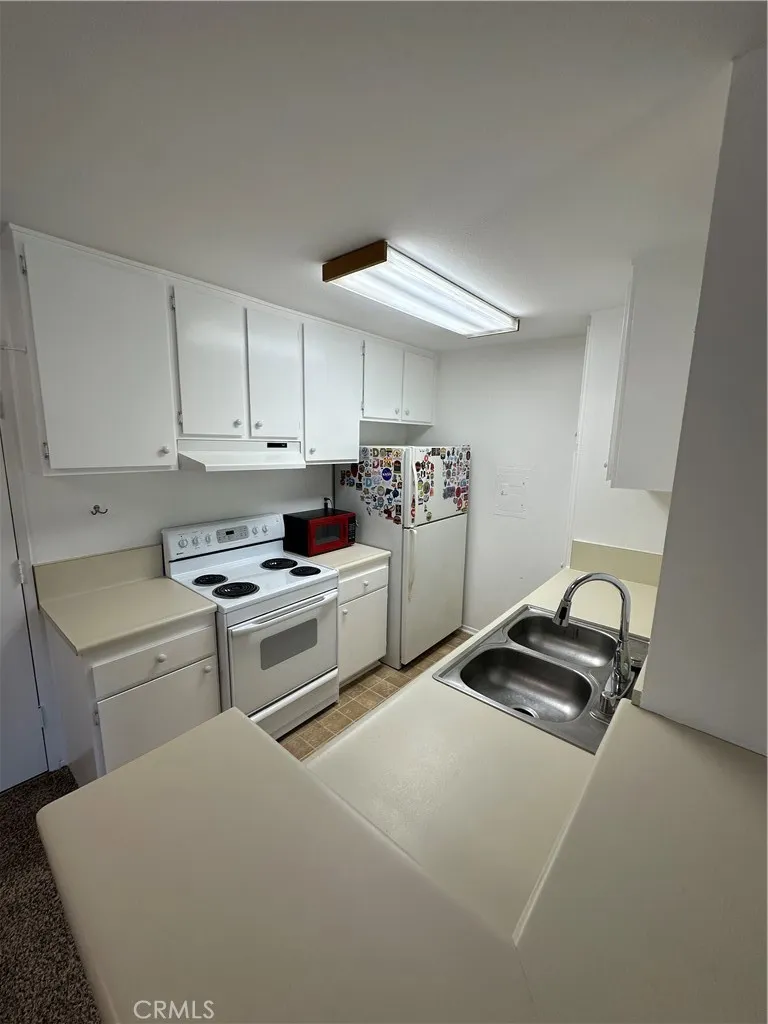Additional image 39 of 23515 Lyons Ave Unit 219, Valencia, CA 91355