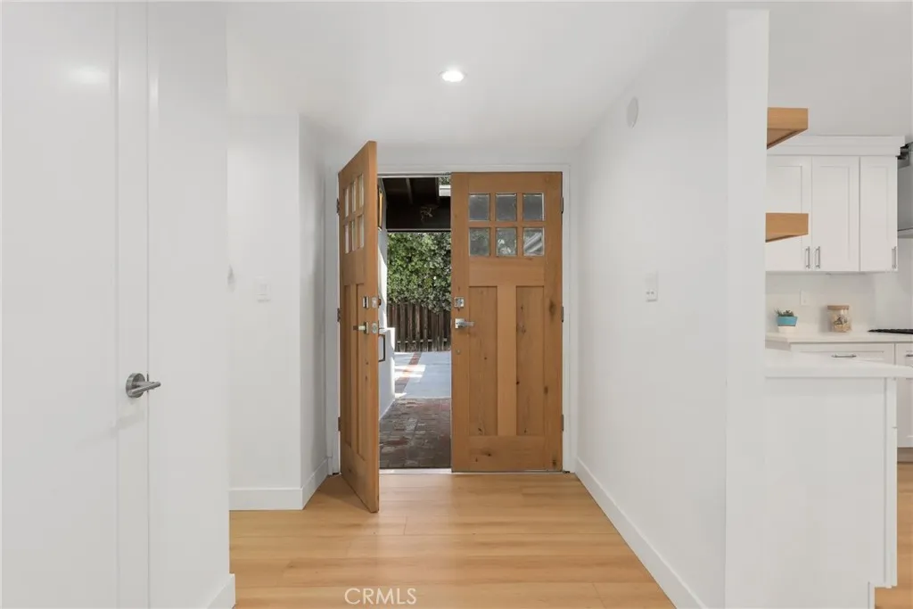 Additional image 25 of 23312 Ostronic Dr, Woodland Hills, CA 91367