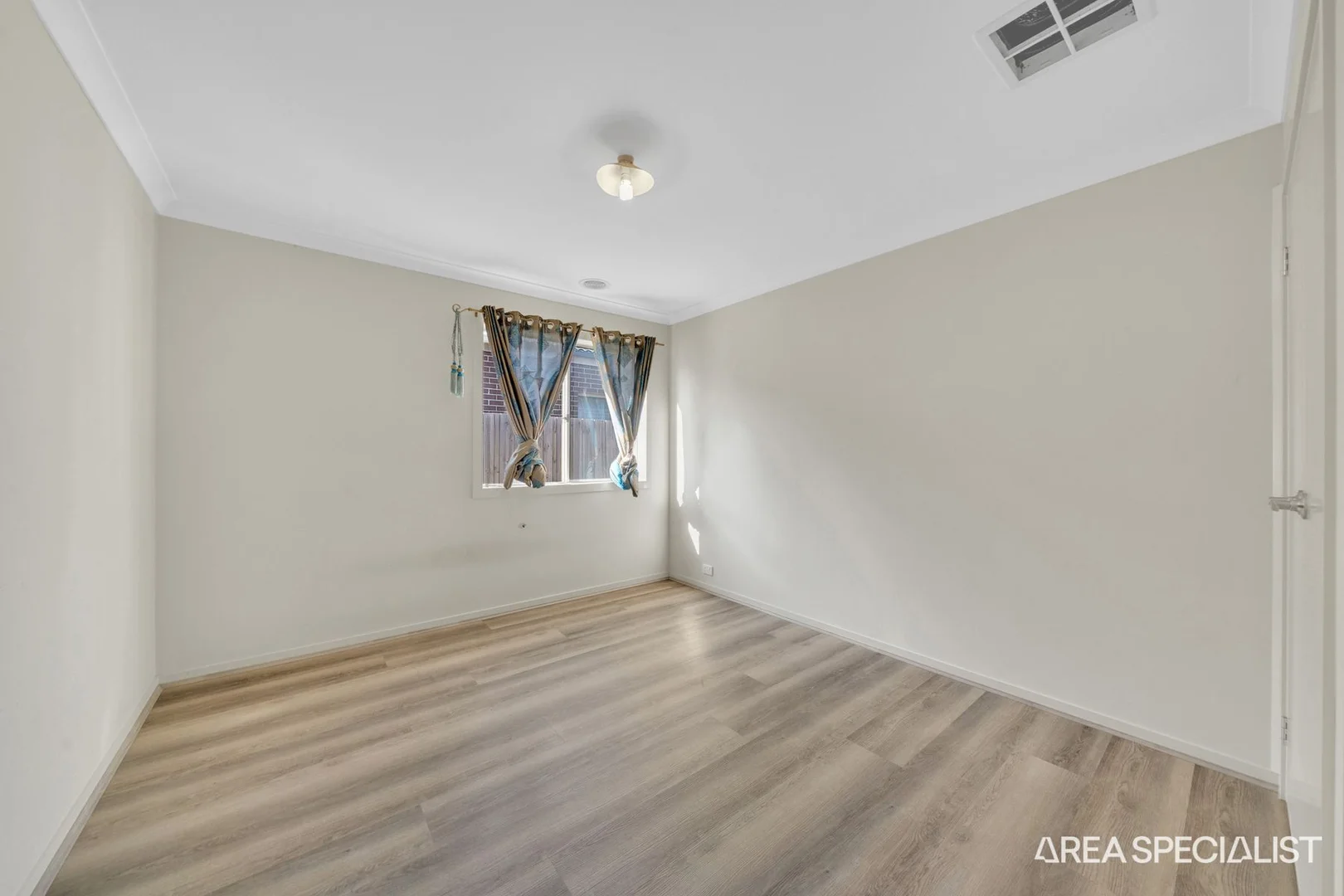 Additional image 6 of 1 Carramar Drive, Harkness VIC 3337