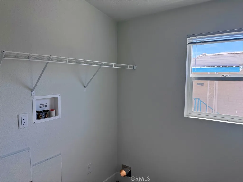 Additional image 16 of 17455 Marygold Avenue Unit 49, Bloomington, CA 92316