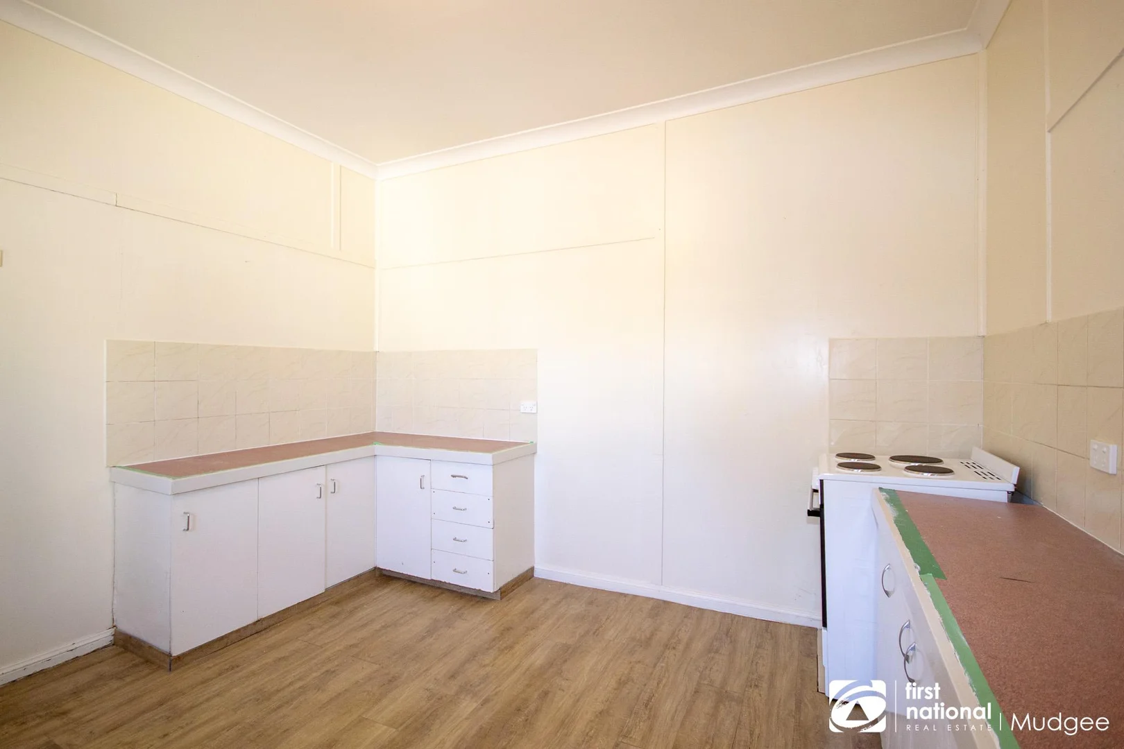 34 Lawson Street, Mudgee NSW 2850 photo 4