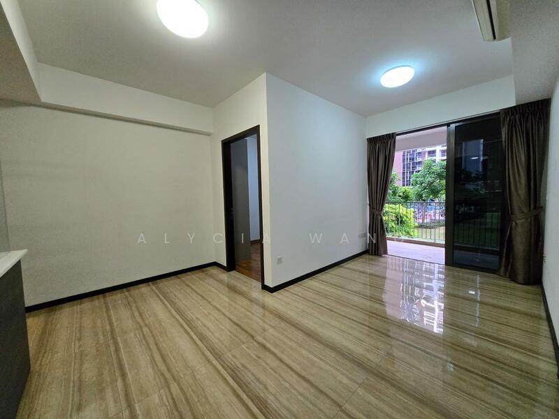 10 Sims Drive photo 2