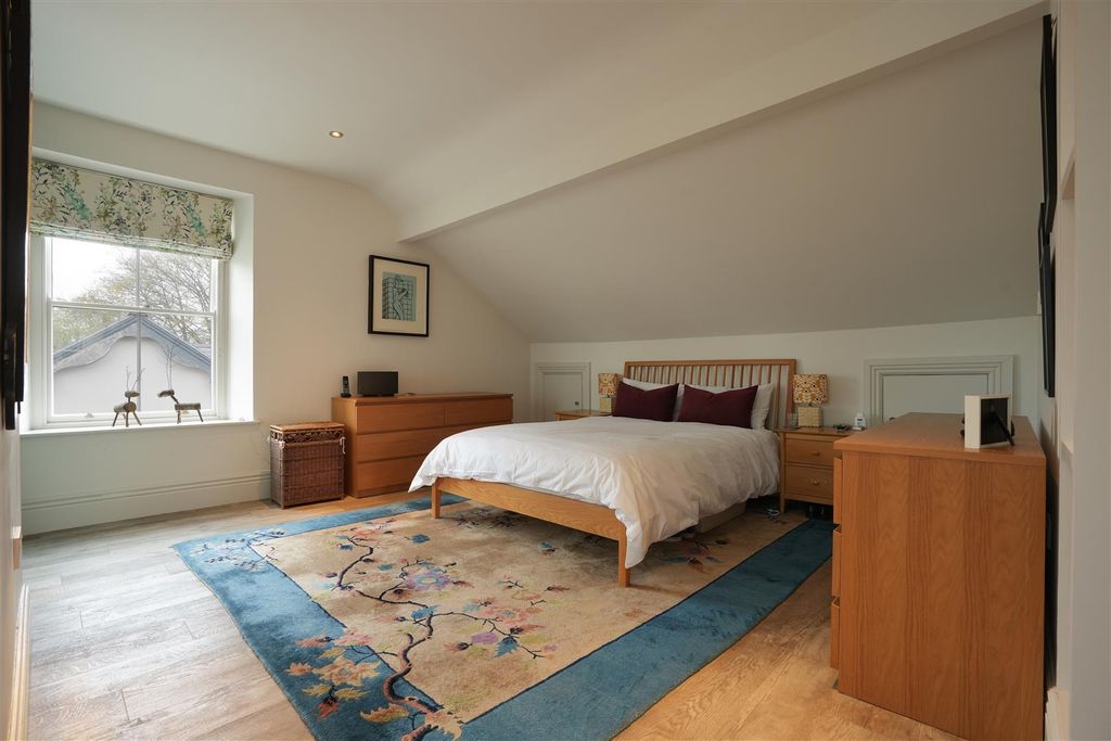 Additional image 49 of 5 bed detached house for saleKenwood Road, Nether Edge, Sheffield S7