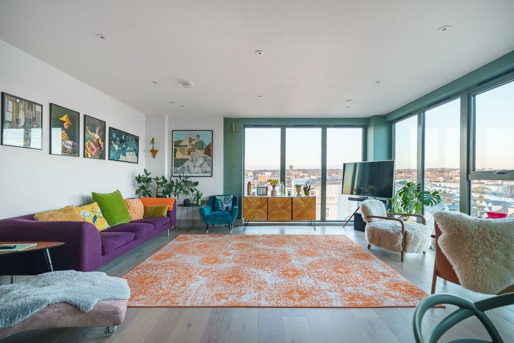 Additional image 3 of 3 bed flat for saleKingsway, Hove BN3