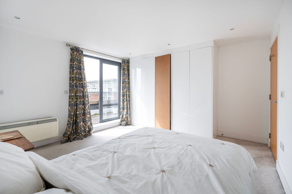 Additional image 13 of 2 bed flat for saleSt. Stephens Road, Norwich NR1