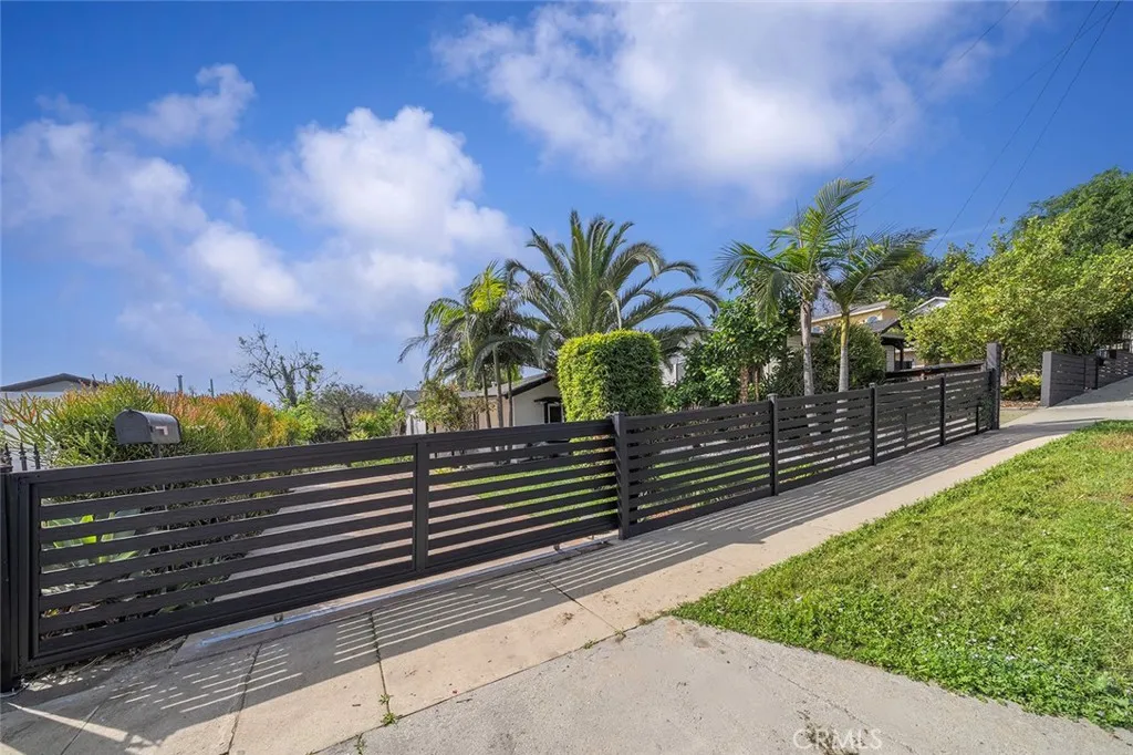 6112 Myosotis St, Los Angeles, CA 90042