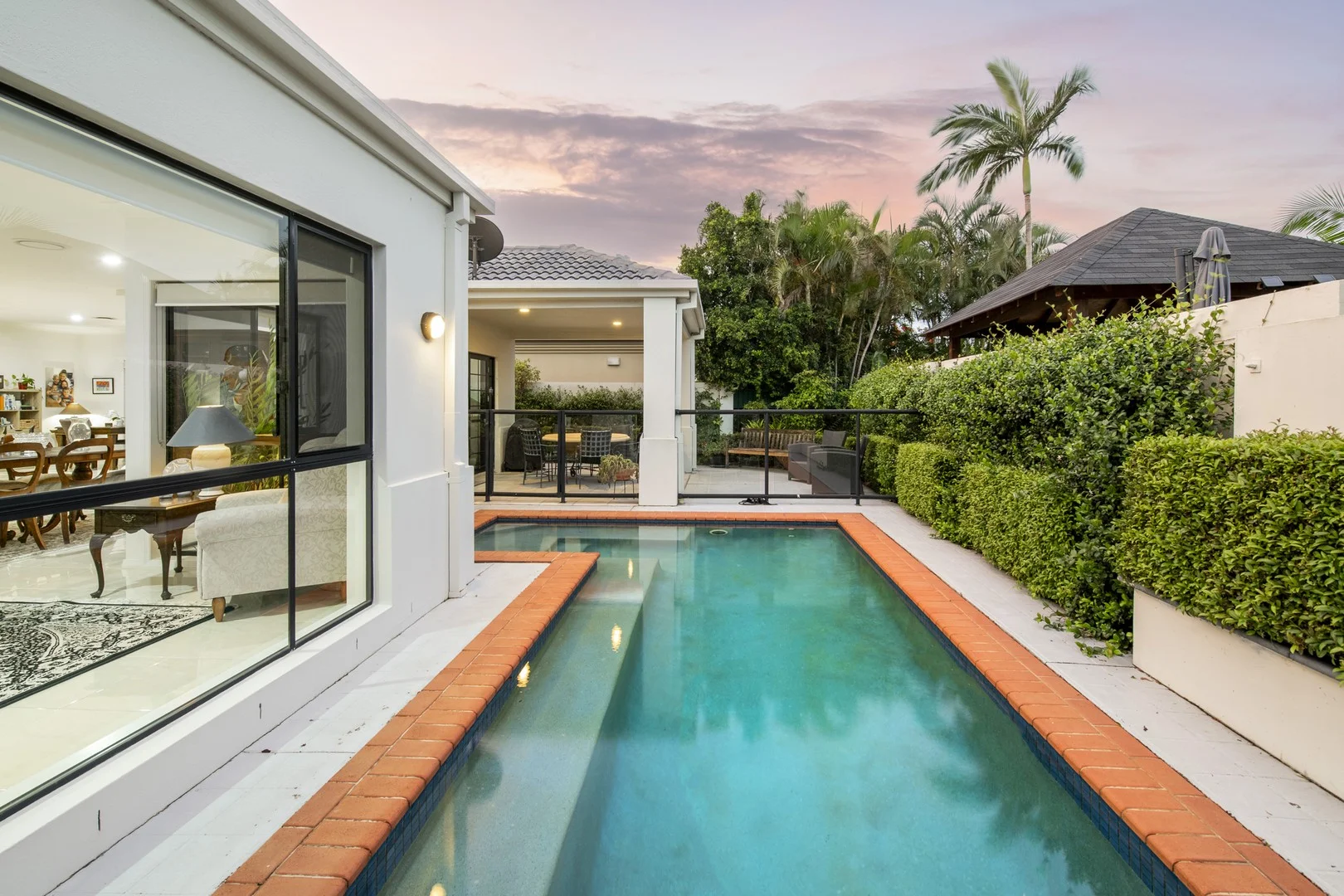1649 Riverdale Court, Hope Island QLD 4212