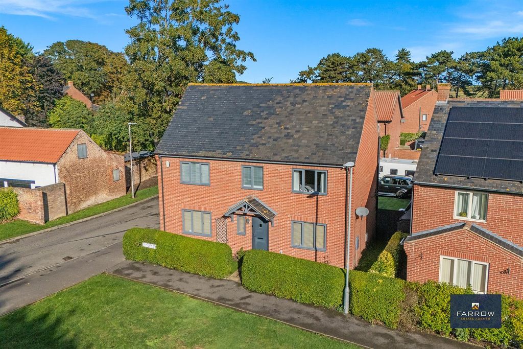 Additional image 34 of 4 bed detached house for saleStation Road, Great Coates, Grimsby DN37