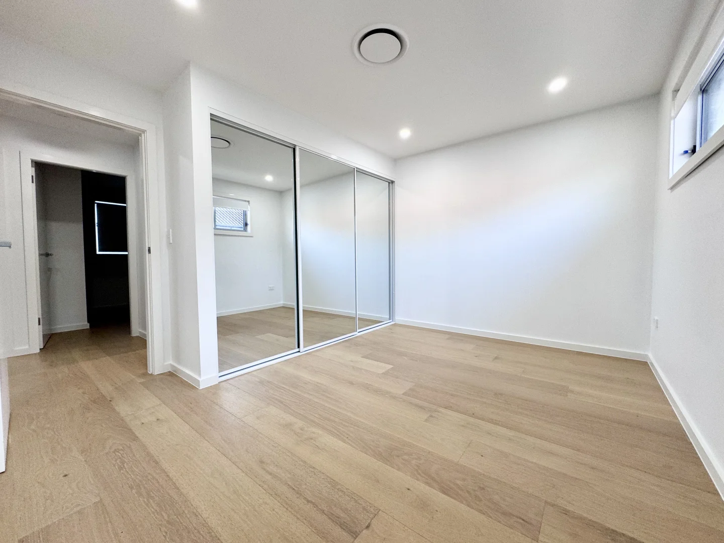 Additional image 5 of 7/22 Holland Crescent, Casula NSW 2170