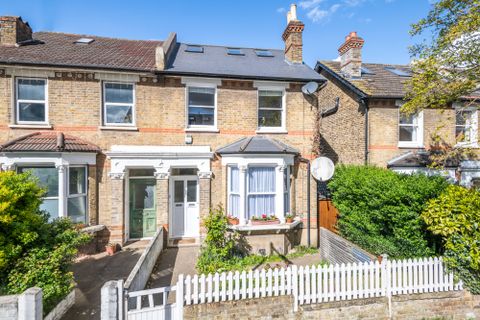 Crystal Palace Road, London, London SE22