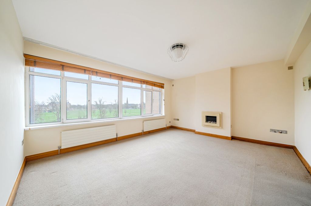 Additional image 2 of 2 bed flat for saleBeech Grove, Harrogate, North Yorkshire HG2