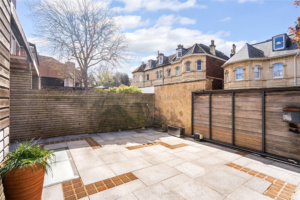Additional image 16 of 4 bed semi-detached house for salePembroke Vale, Clifton, Bristol BS8
