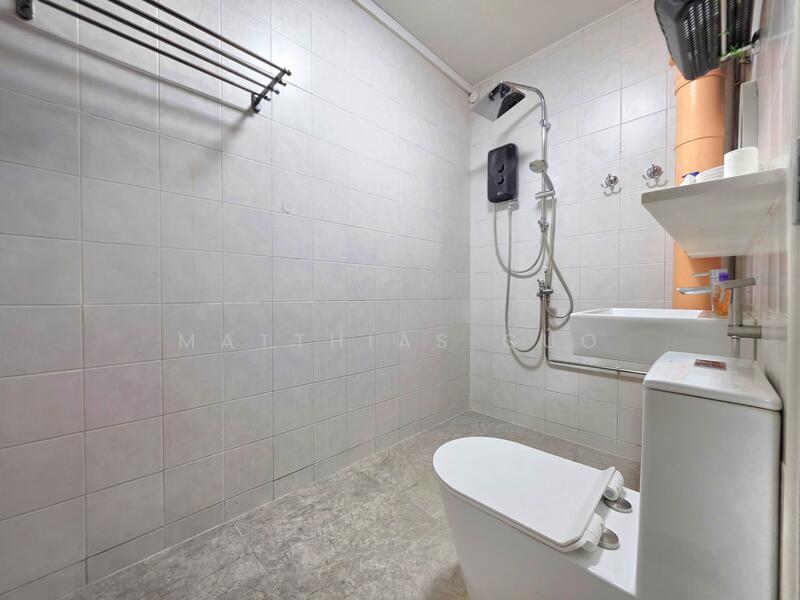 553 Serangoon North Avenue 3 photo 3