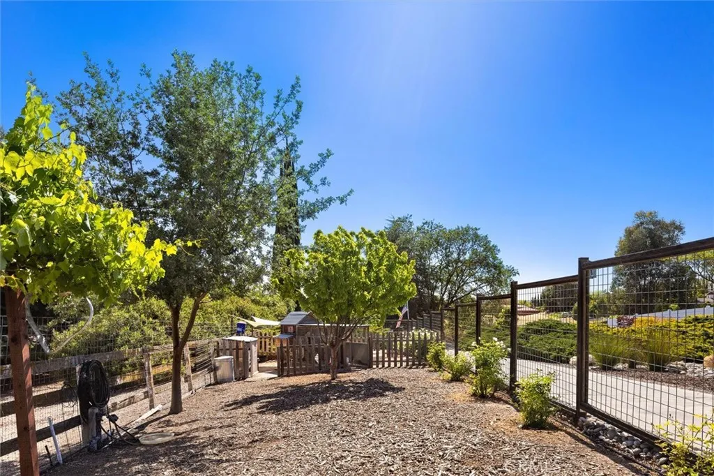 Additional image 56 of 927 Osos Way, Paso Robles, CA 93446