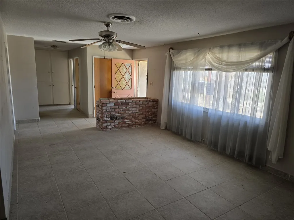 Additional image 3 of 57468 Sierra Way, Yucca Valley, CA 92284