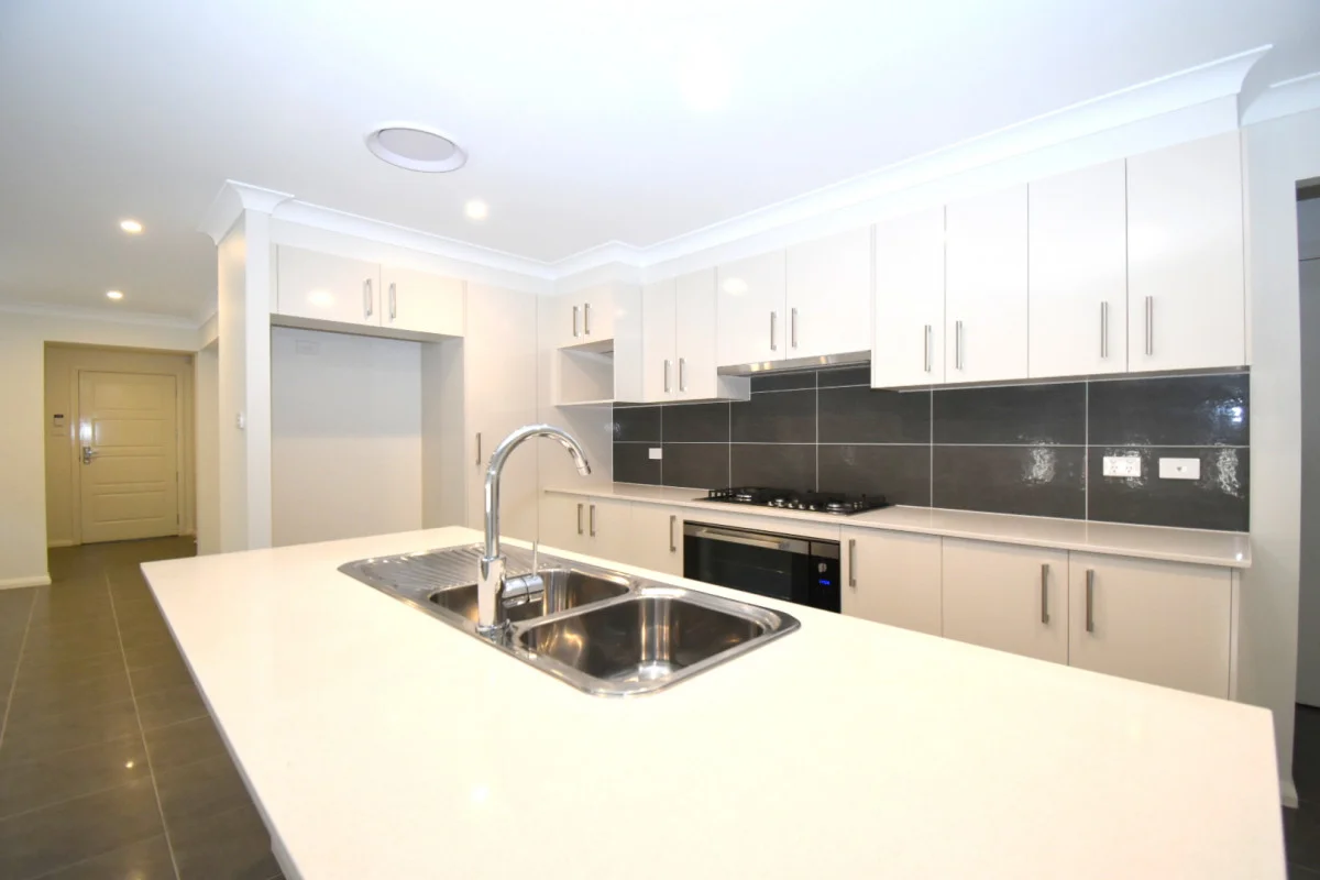 17 Hurst Street, Spring Farm NSW 2570 photo 5