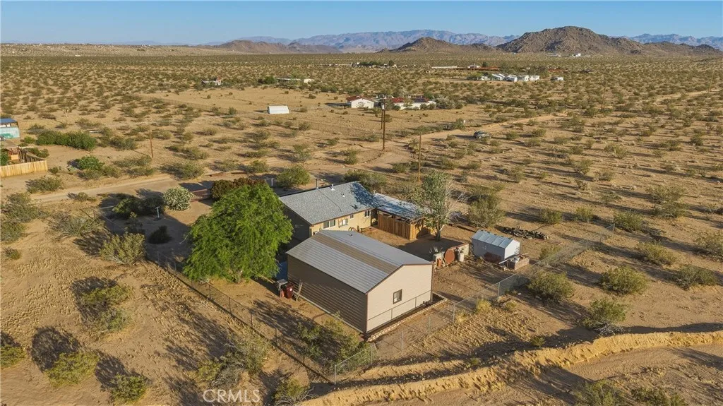 Additional image 4 of 1040 Jackalope Avenue, Joshua Tree, CA 92252