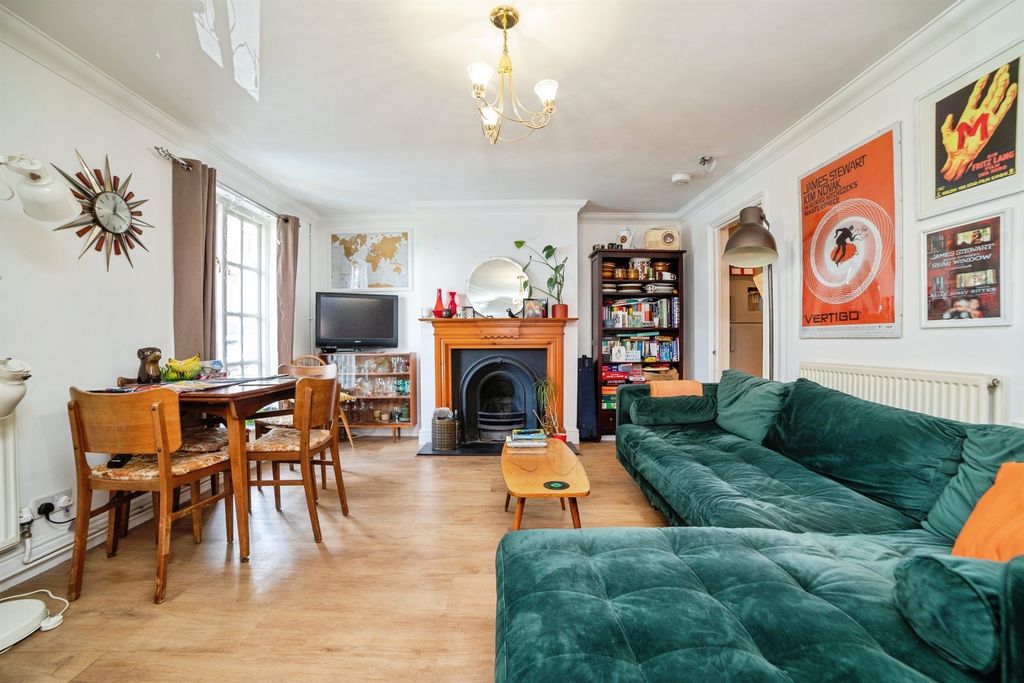 Additional image 4 of 2 bed end terrace house for saleBayley Hall Mews, Hertford SG14