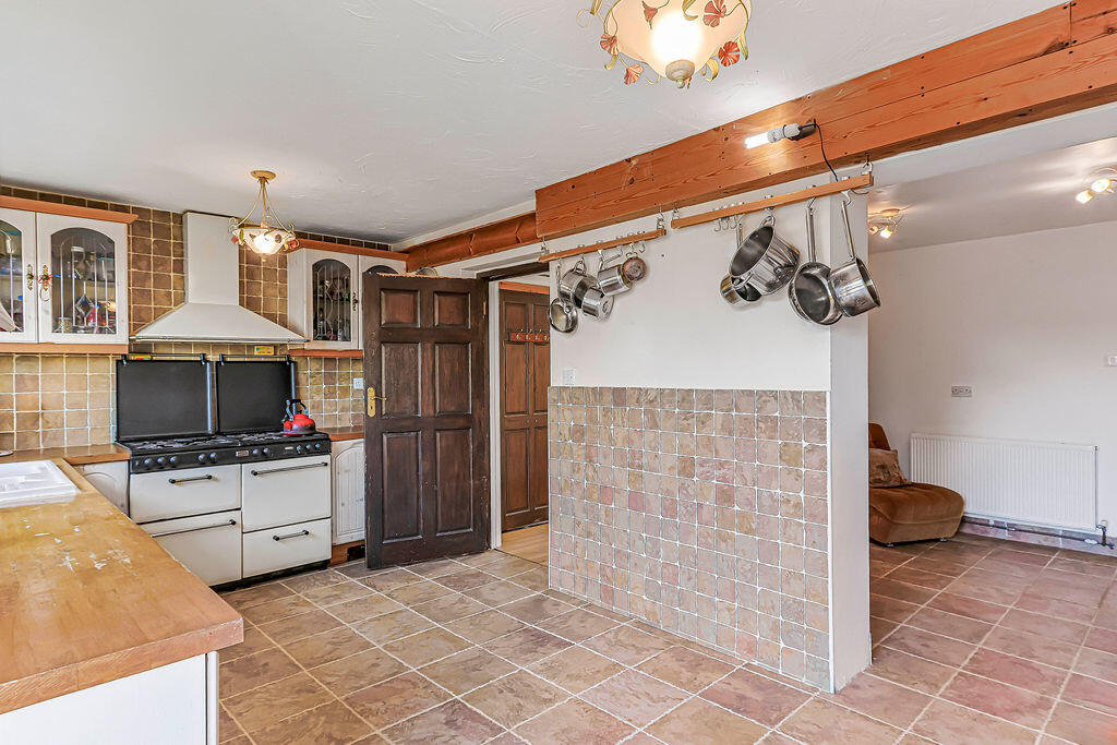 Priestly Road, Wallisdown photo 3