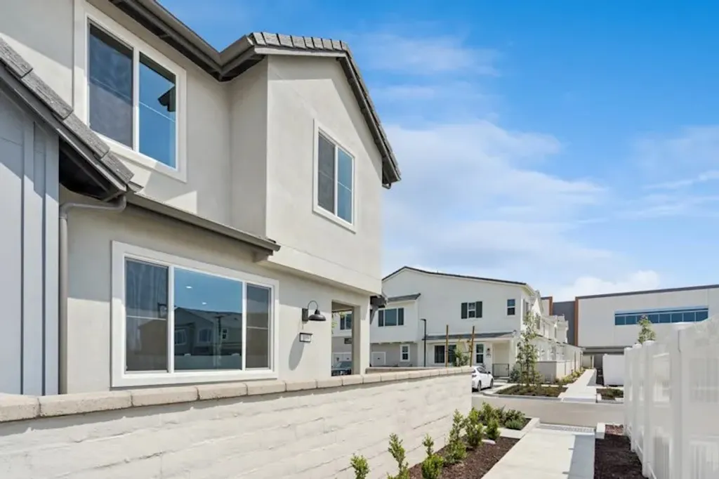Additional image 3 of 3580 S Eichler Paseo, Ontario, CA 91761