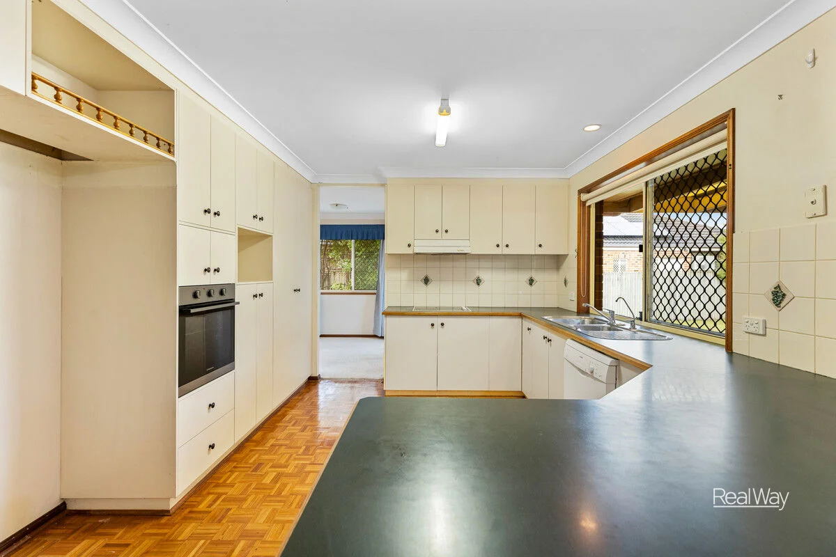 Additional image 2 of 4 Emerald Court, Middle Ridge QLD 4350