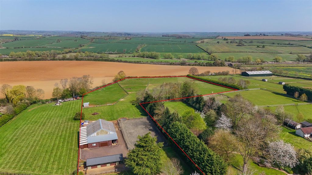 Additional image 4 of 4 bed detached house for saleGlebe Lane, Lower Harlestone, Northampton NN7