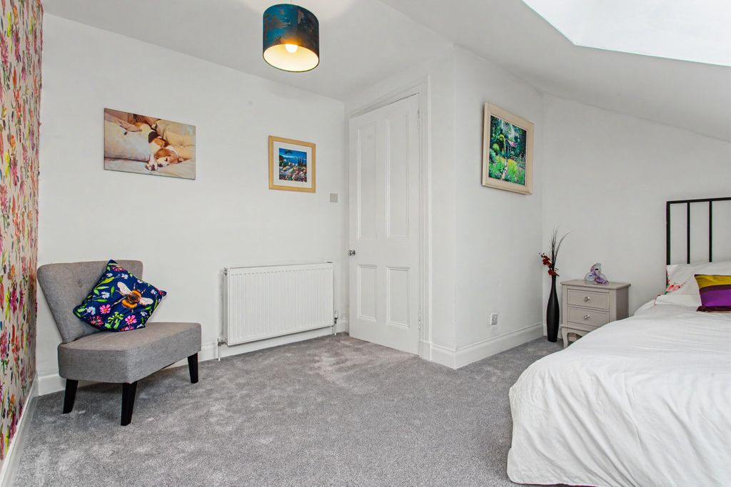 Additional image 12 of 4 bed flat for sale1/1 83 Maxwellton Road, Paisley PA1