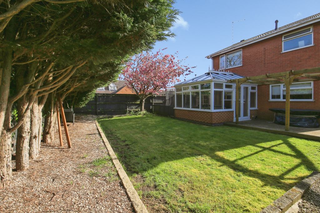 Additional image 23 of 3 bed detached house for saleAscot Drive, Peterborough PE1