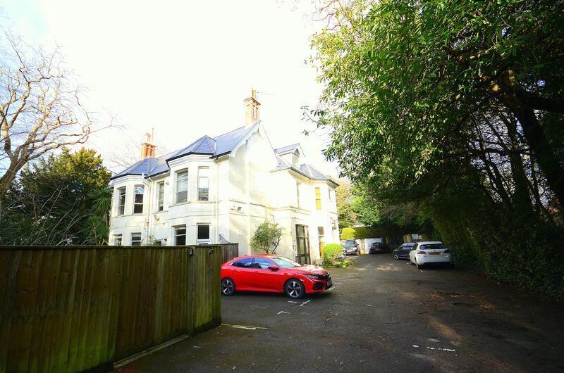 30 Dean Park Road, Bournemouth