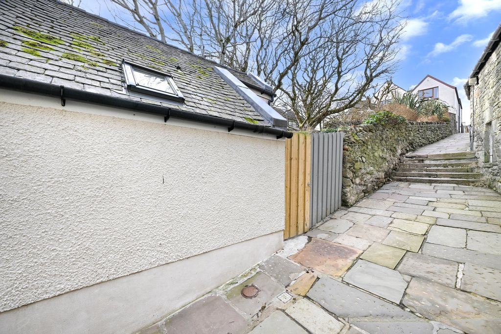 Additional image 29 of 1 bed flat for saleReform Lane, Lerwick, Shetland ZE1
