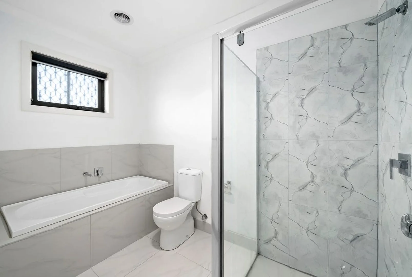 Additional image 6 of 4/11 Loxwood Court, Deer Park VIC 3023