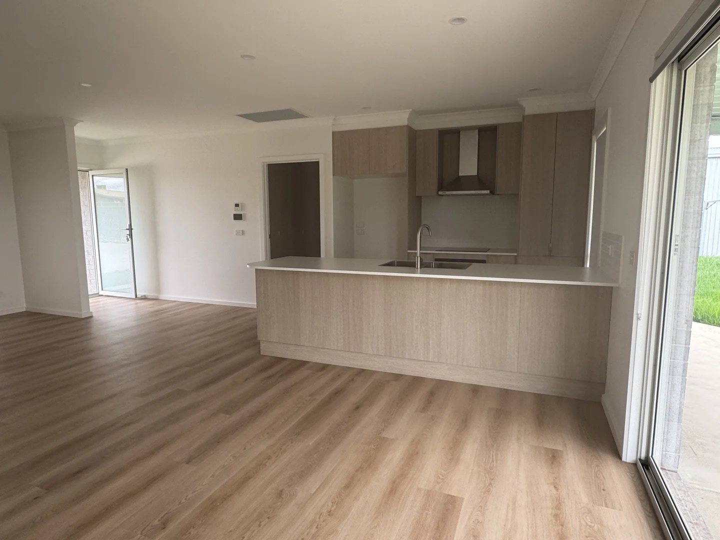 3/4 Mattschoss Lane, Mildura VIC 3500 photo 3