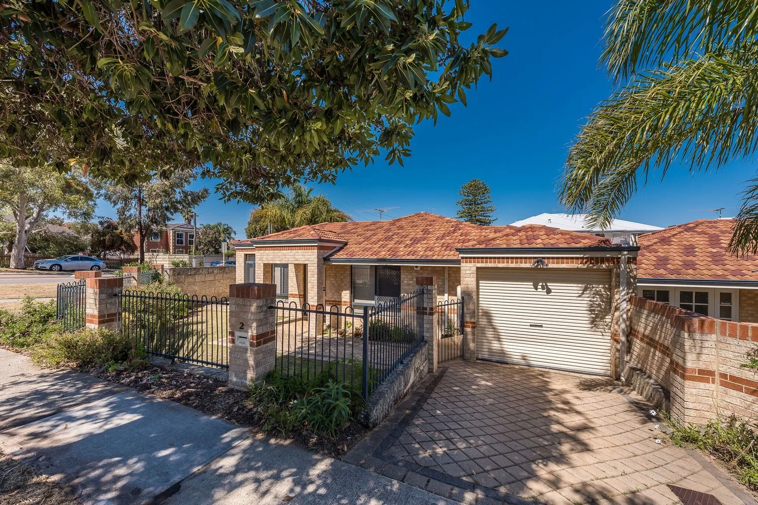 2 Bates Road, Innaloo WA 6018