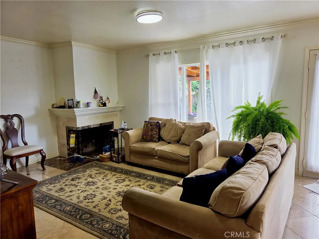 Additional image 16 of 2129 N Poplar St, Santa Ana, CA 92706