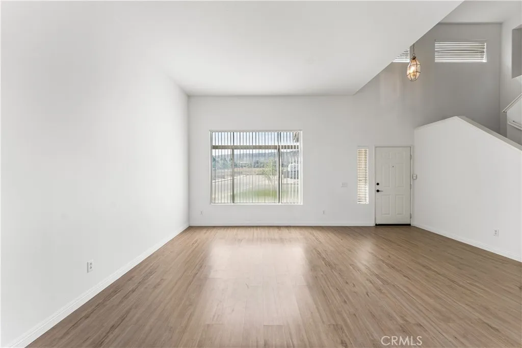 Additional image 5 of 6717 Teasdale St, Lancaster, CA 93536