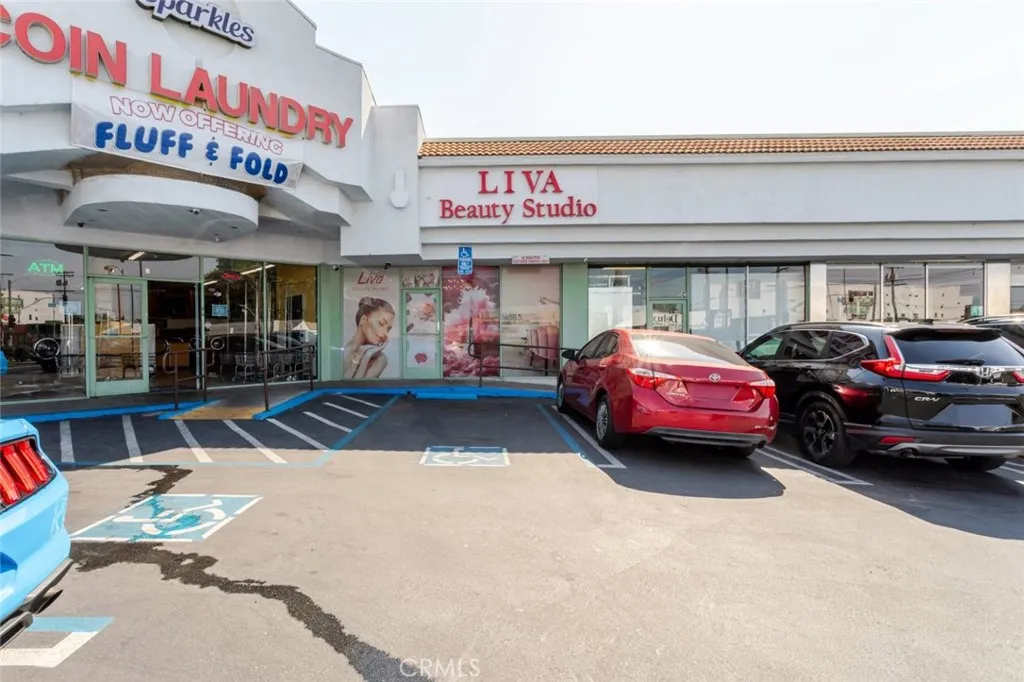 Additional image 24 of 13521 Sherman Way, Van Nuys, CA 91405