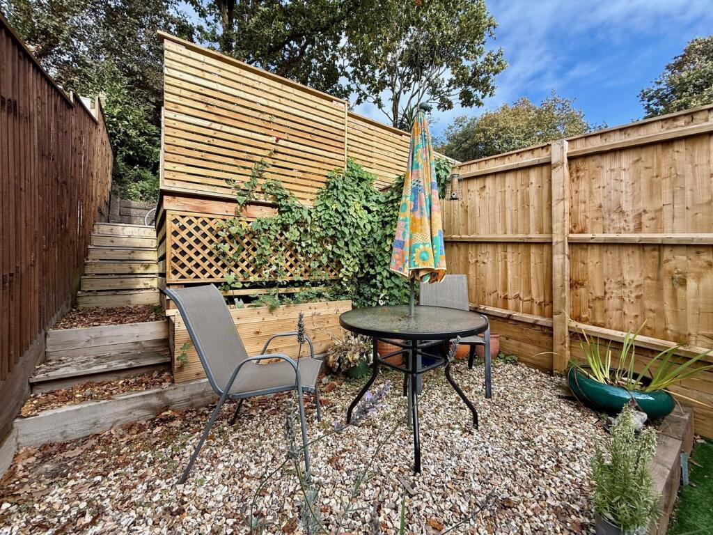 Additional image 14 of Doulton Gardens, Whitecliff, BH14