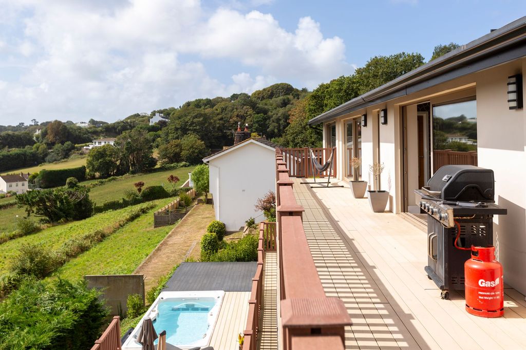 Additional image 25 of 3 bed property for saleMoonlight, St Peter JE3