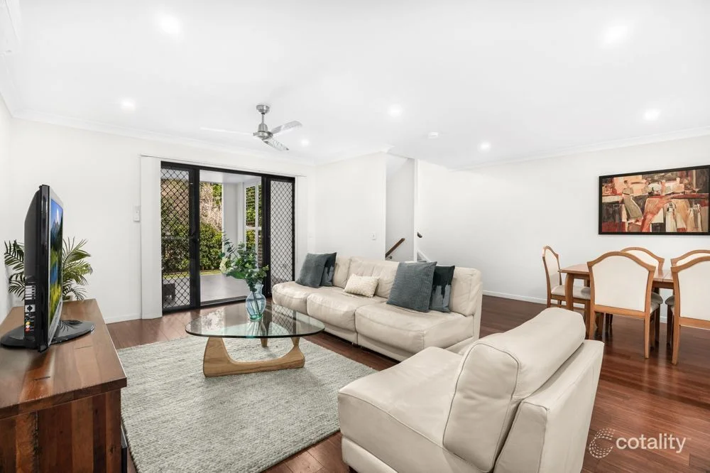 14/15 Oasis Close, Manly West QLD 4179