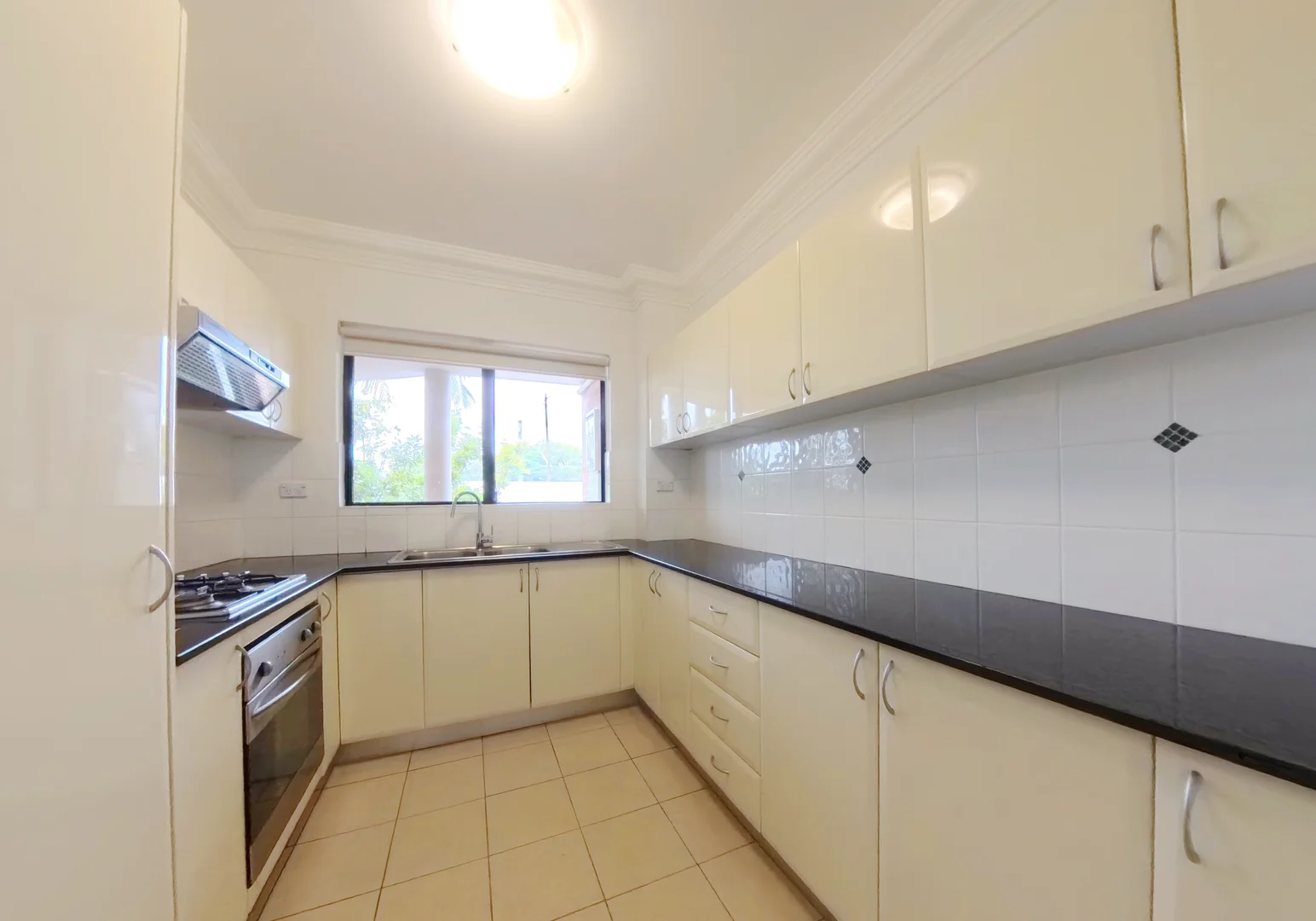 Additional image 4 of 1/623 Forest Road, Bexley NSW 2207