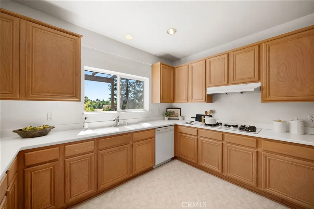 Additional image 6 of 1625 Leah Way, Paso Robles, CA 93446