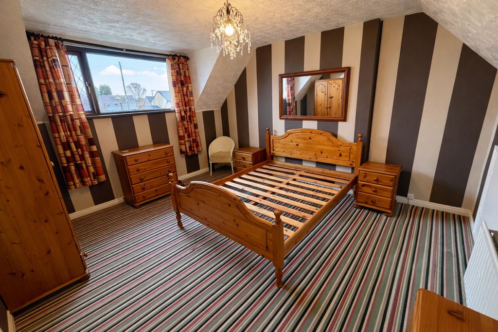 Additional image 5 of 3 bed semi-detached house for saleGreenburn Park, Lambeg BT27