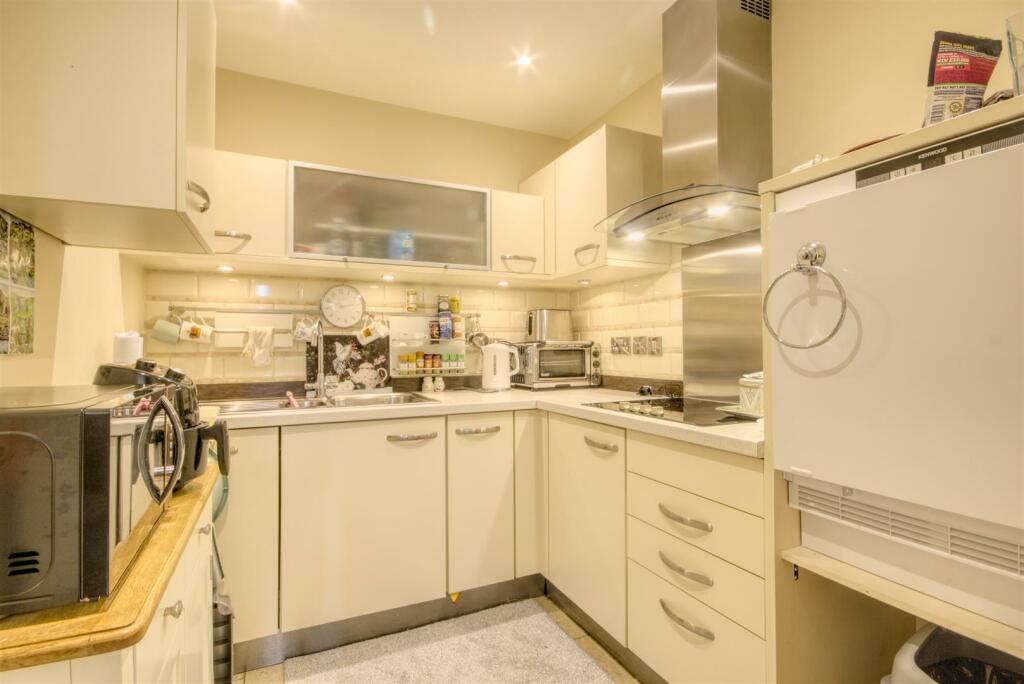 Burnside House, Skipton photo 4