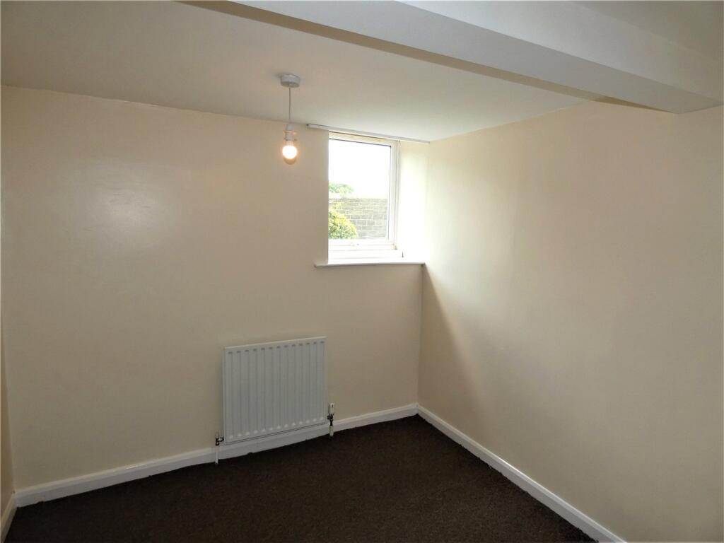 Additional image 9 of Stonelea, North View Road, Bradford, BD4