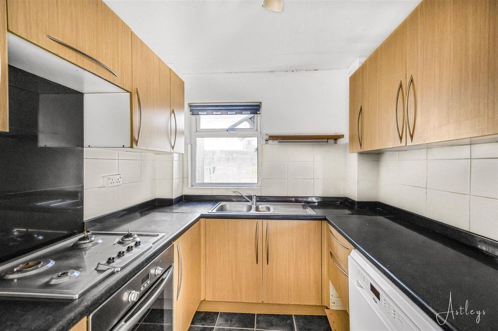 Additional image 4 of 3 bed end terrace house for saleWimblewood Close, West Cross, Swansea SA3