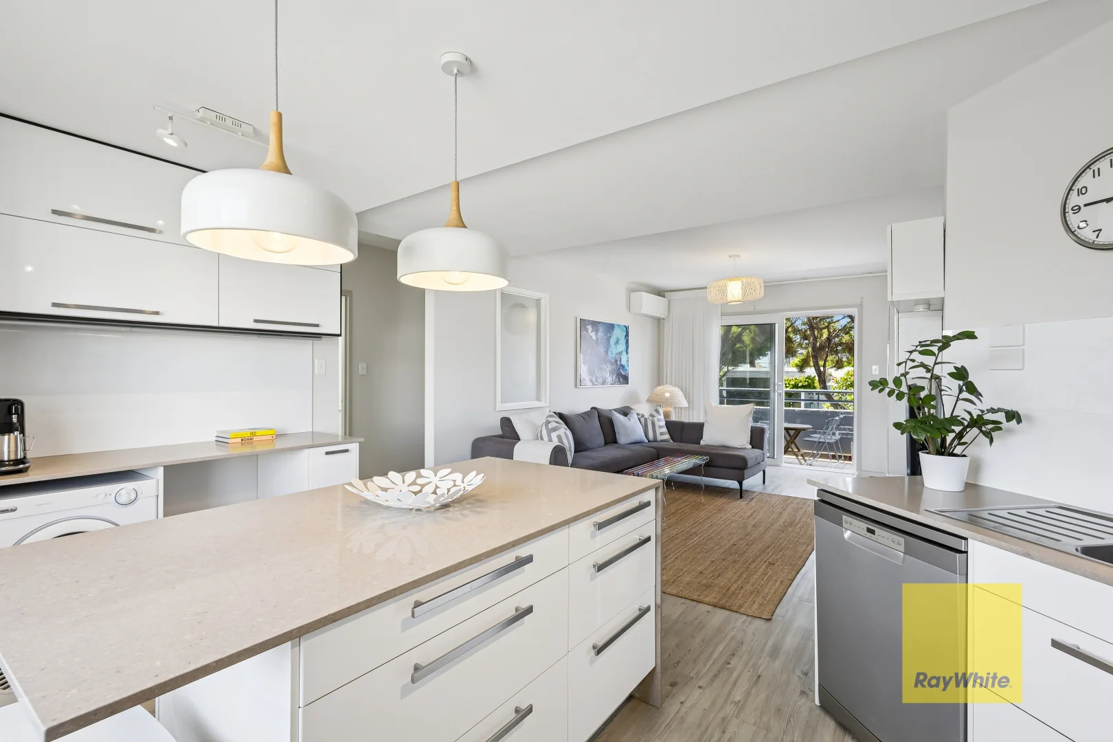 Additional image 6 of 6/4 Warnham Road, Cottesloe WA 6011